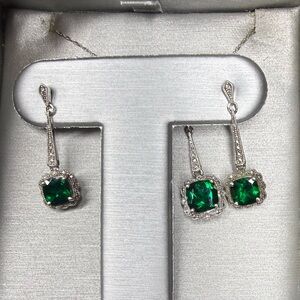Emerald Green Cushion-Cut Halo Drop Earrings and Pendant Set